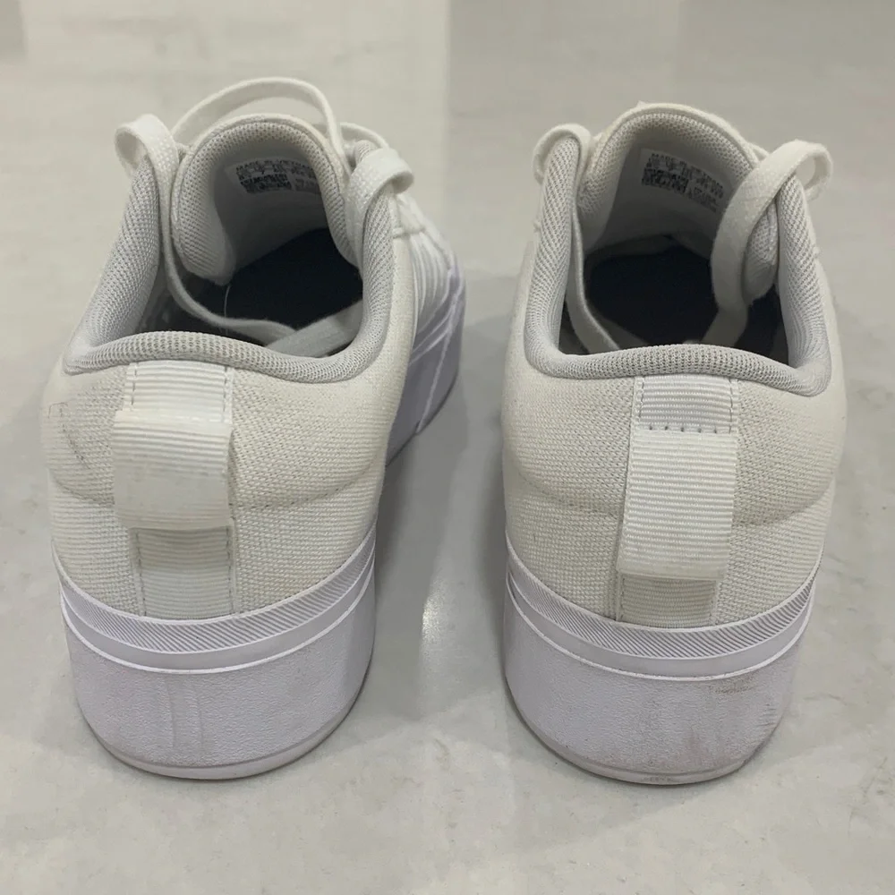 Adidas White Canvas Sneakers Size 8.5 white - Picture 4 of 11